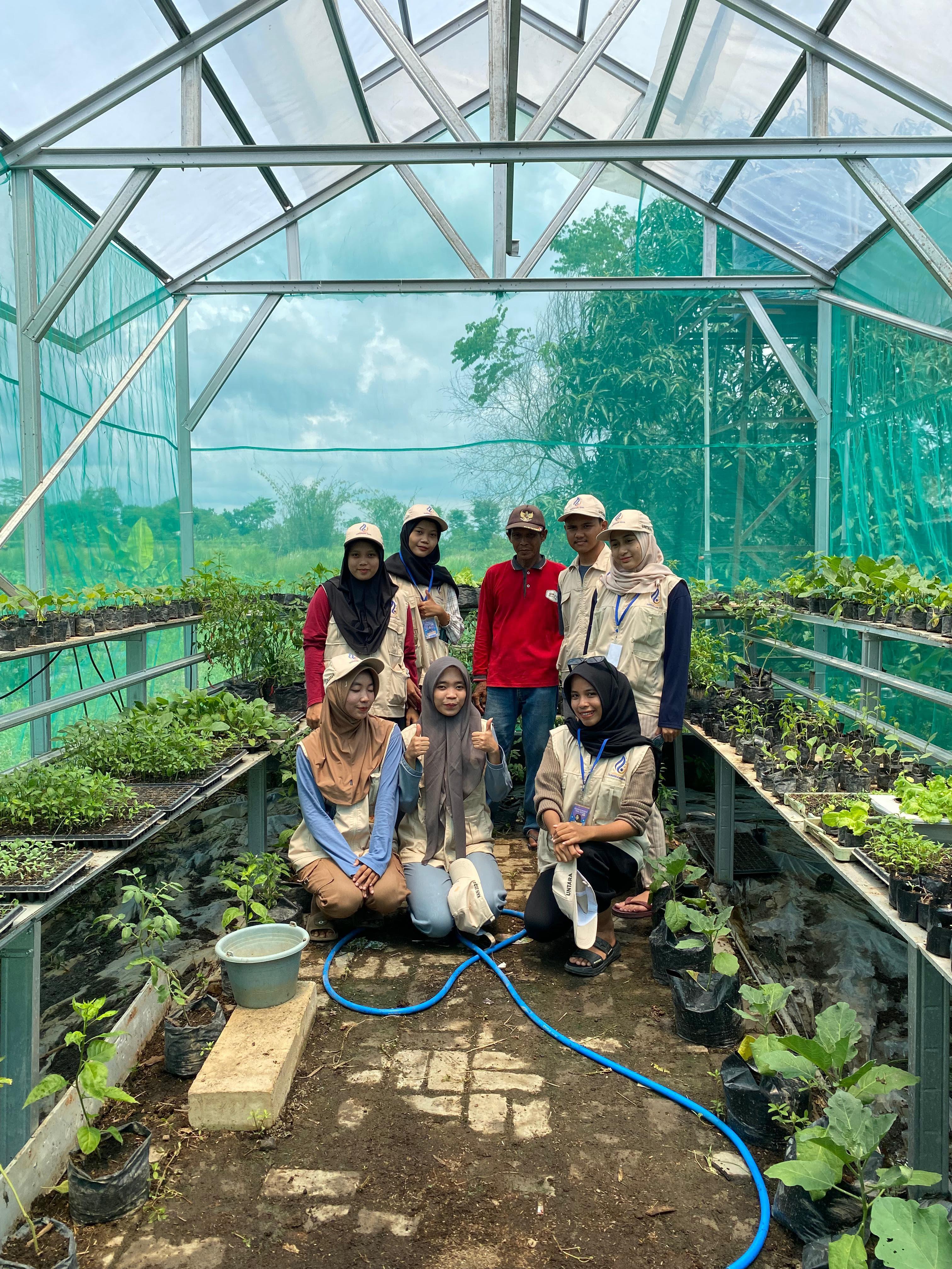 KUNJUNGAN KELOMPOK WANITA TANI (KWT) SOLEAR