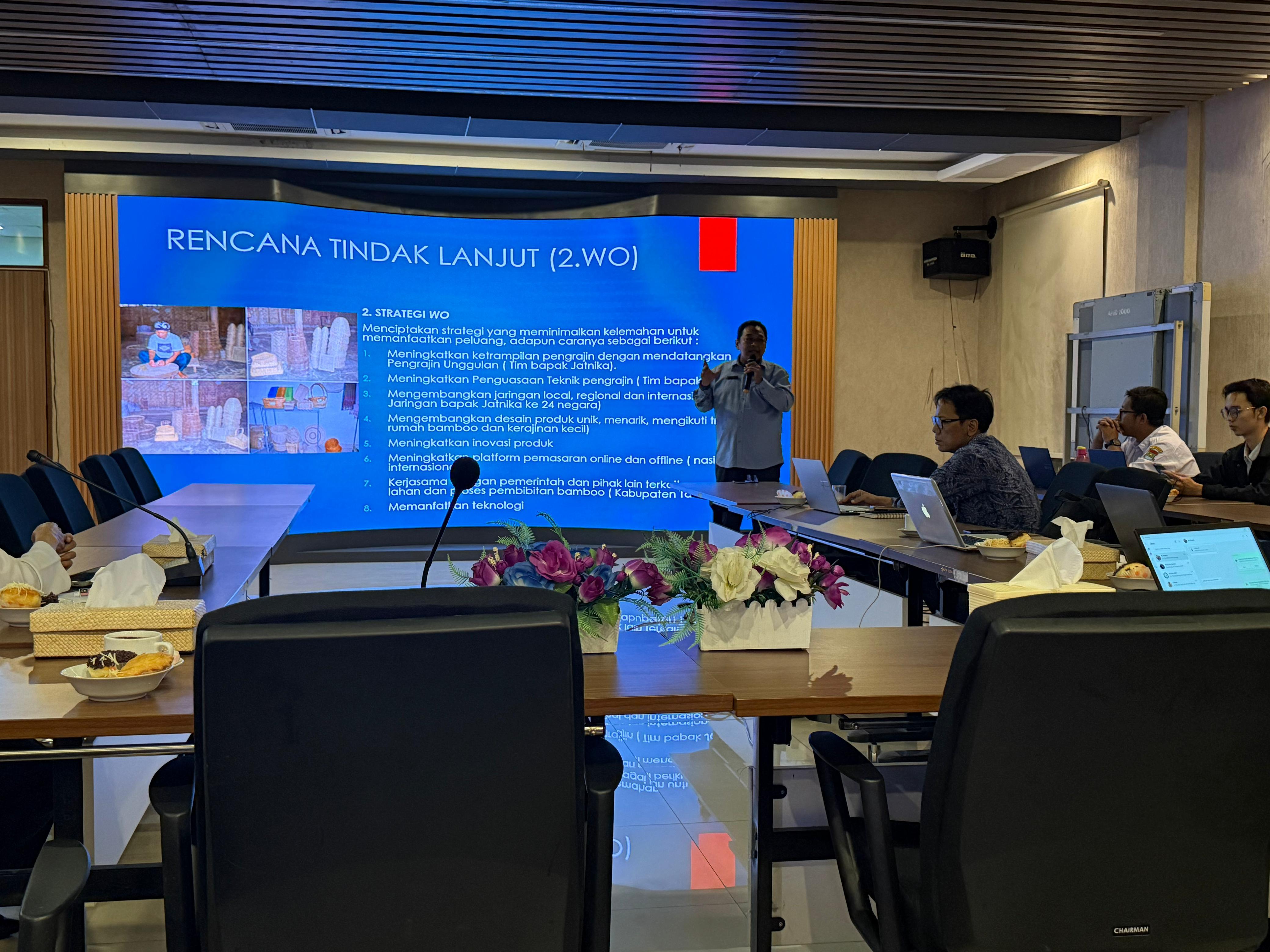 EKPOSE EVALUASI HIBAH KAJIAN RISET DAN INOVASI DAERAH